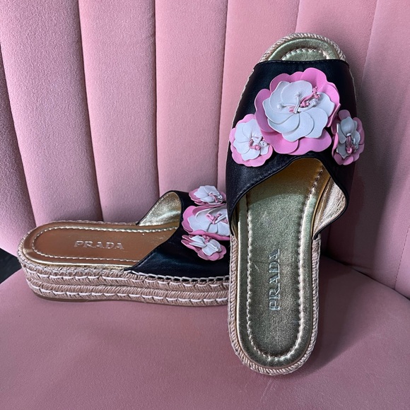 Prada leather slides - Picture 4 of 4